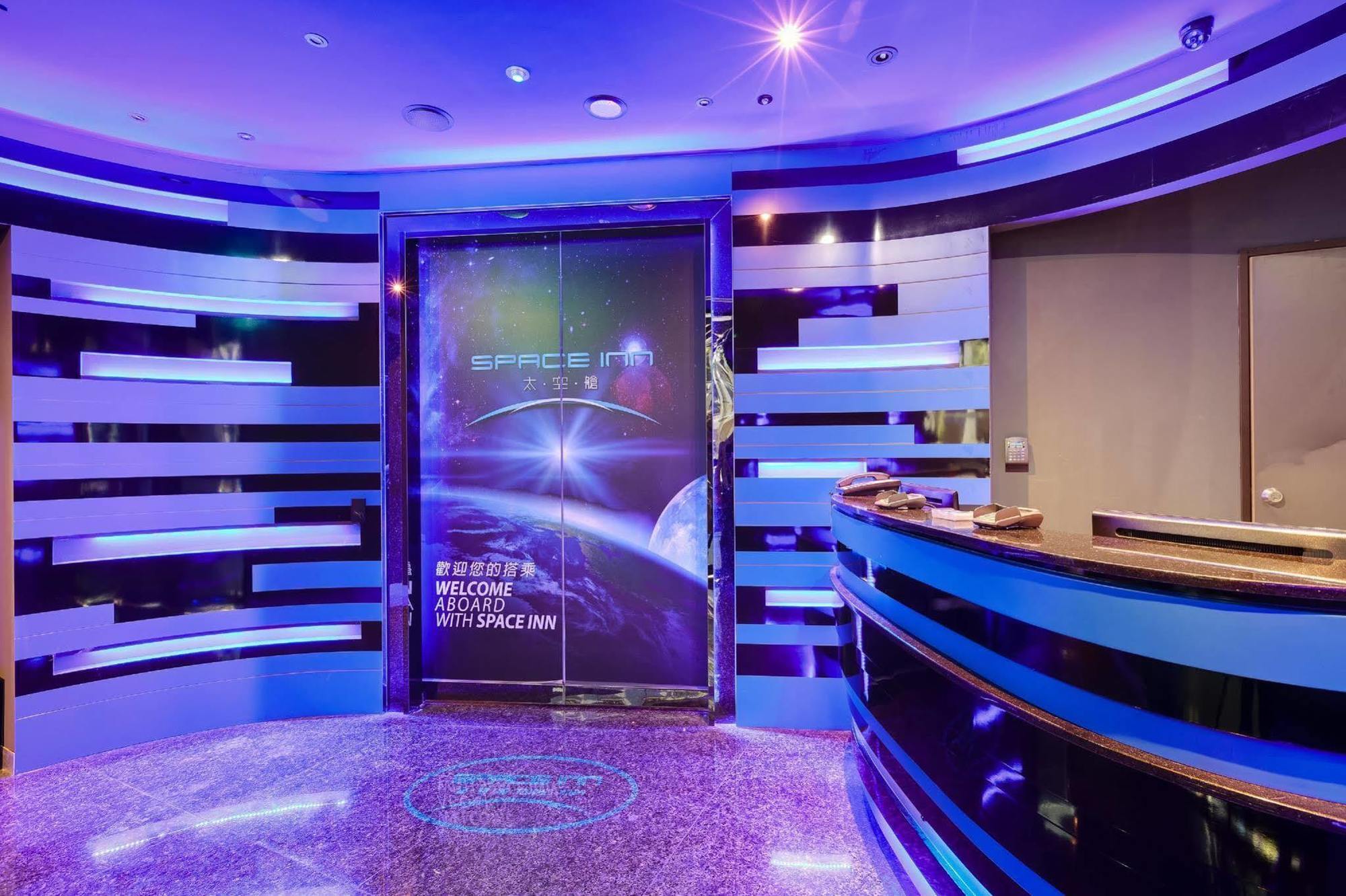 Space Inn Xinyi台北市 エクステリア 写真