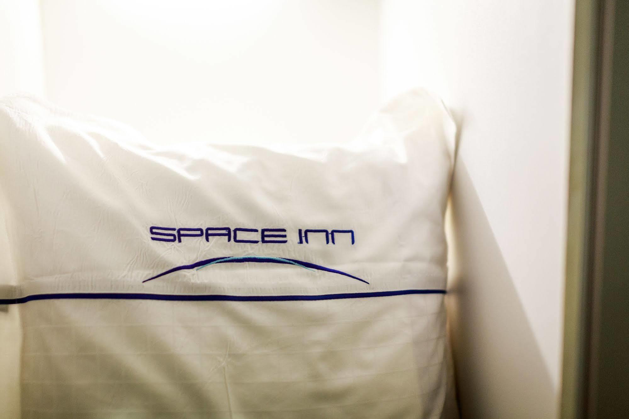 Space Inn Xinyi台北市 エクステリア 写真